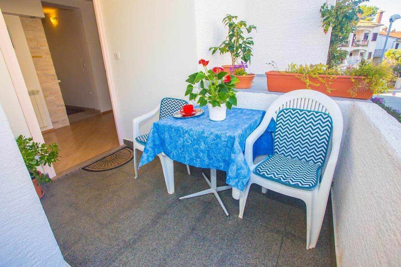 App. Fiorela Hotel Poreč Eksteriør billede