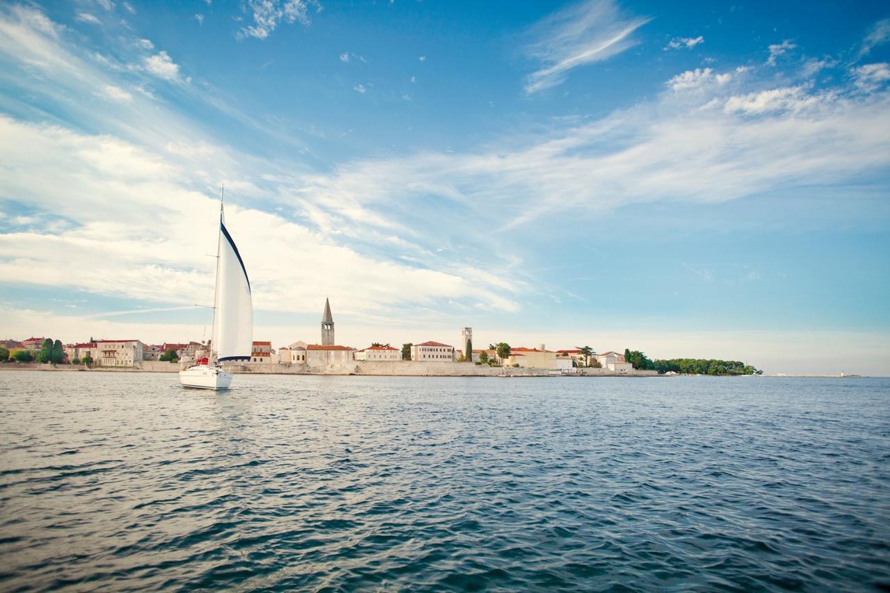 App. Fiorela Hotel Poreč Eksteriør billede